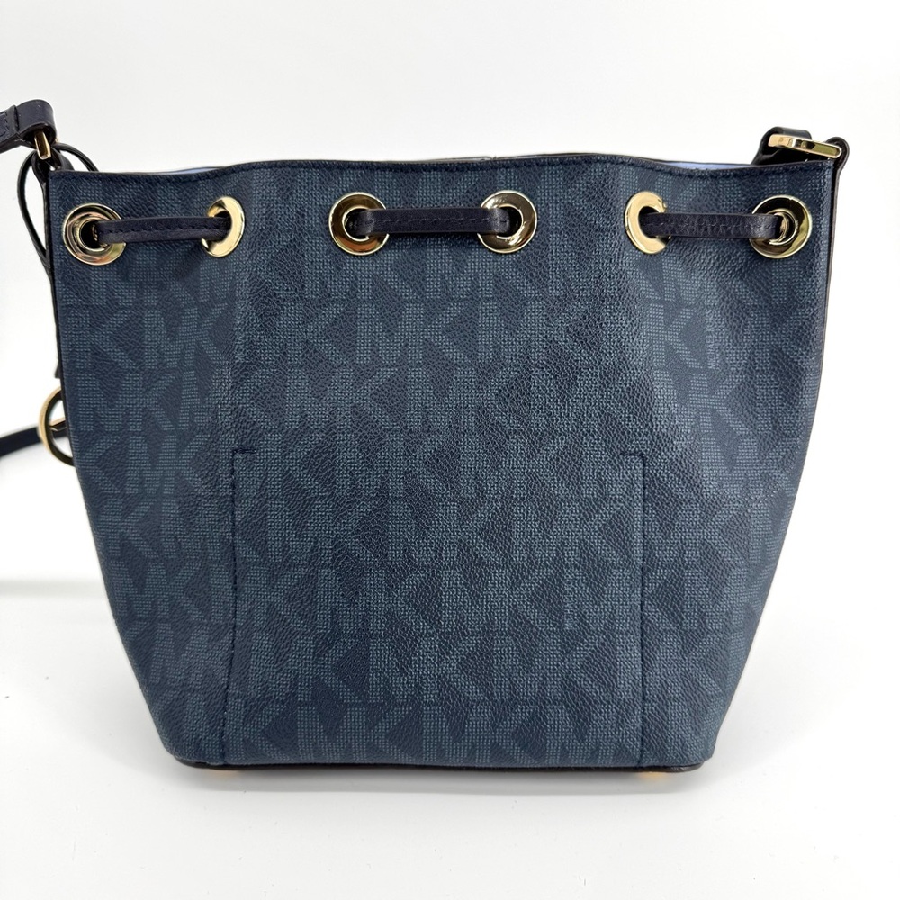 Michael Kors Greenwich Small Bucket Bag Crossbody Handbag In Blue EUC $298 - Picture 5 of 12